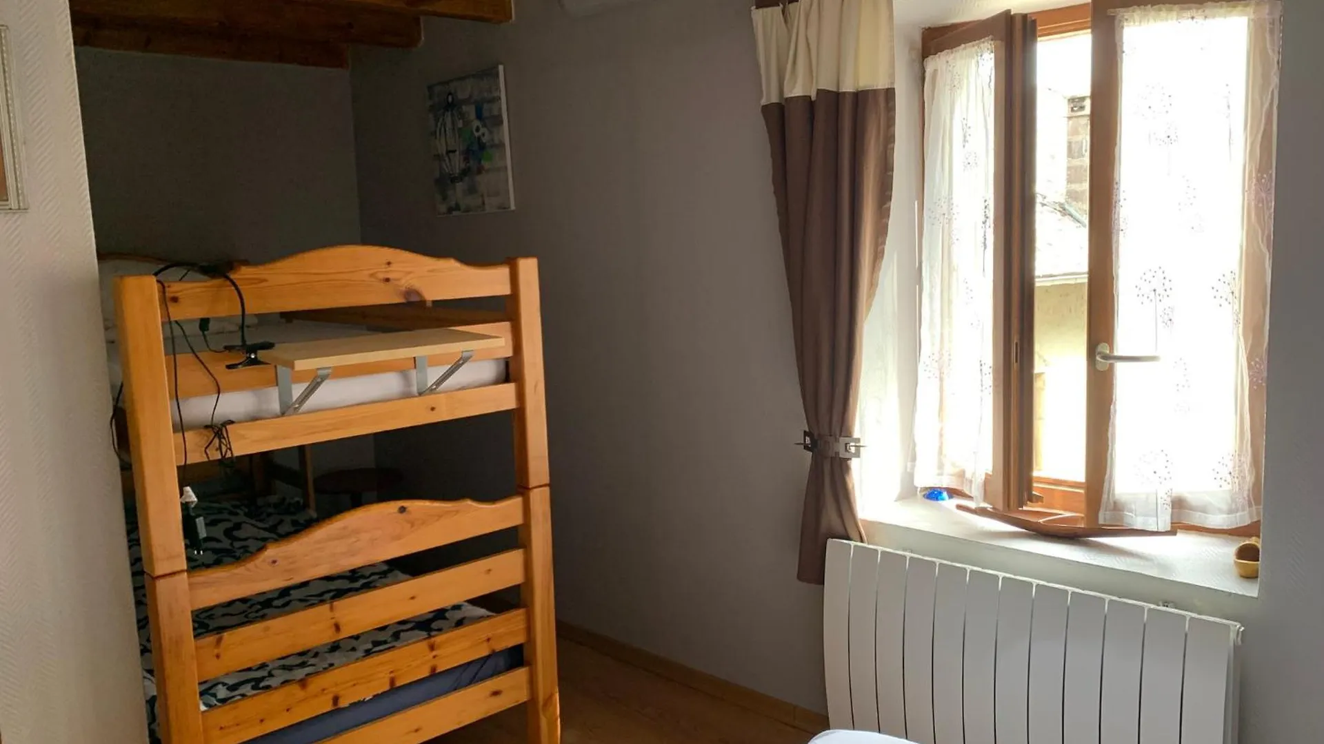 Gite Chez Charlot Chanaz 0*,  France